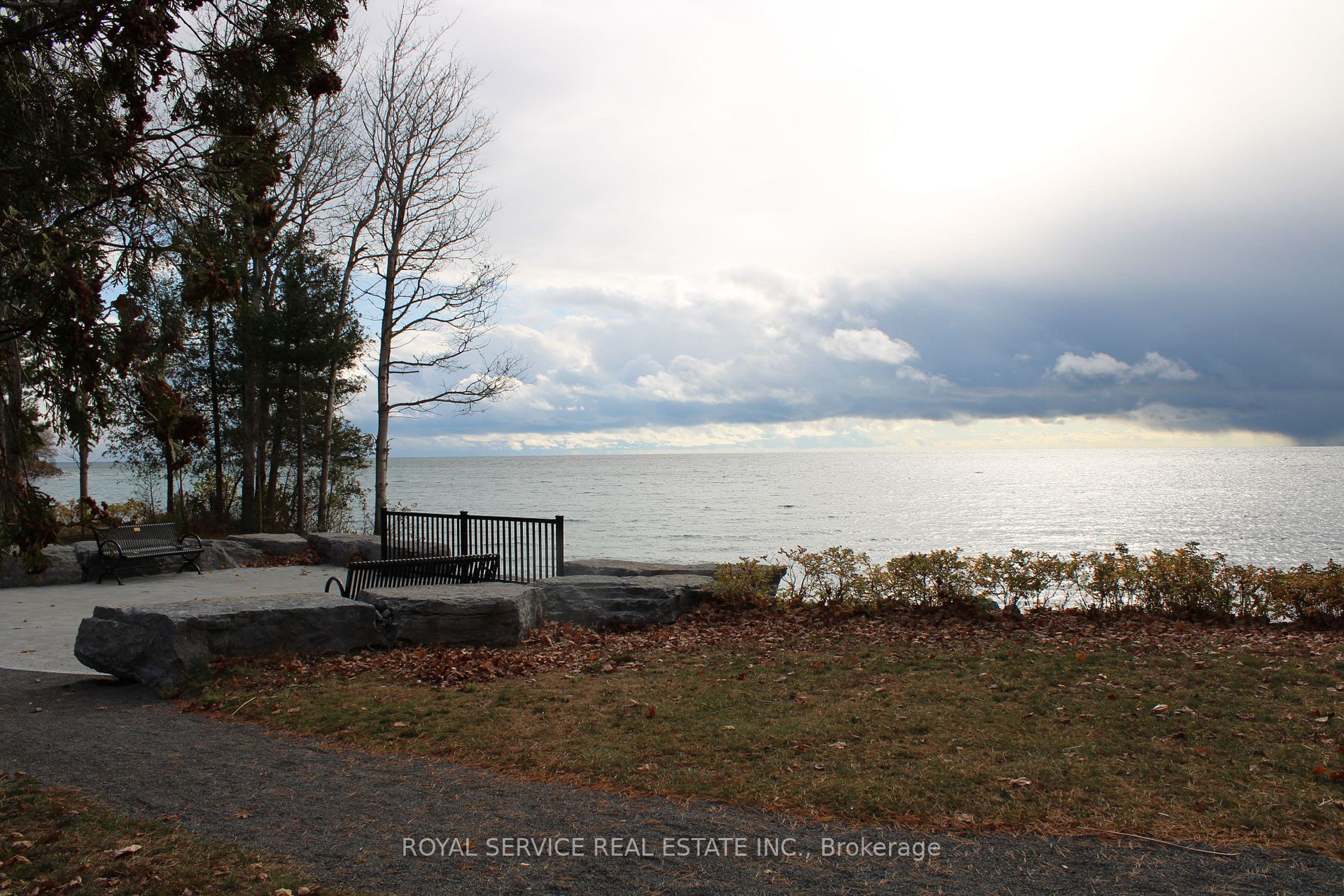 619 Cedar Shore Dr