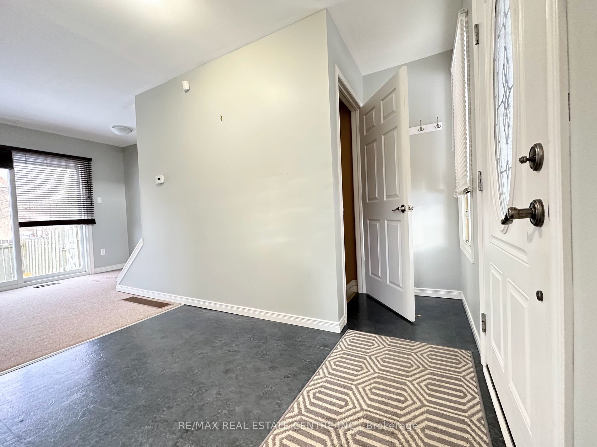 11 Norman Lane, #1