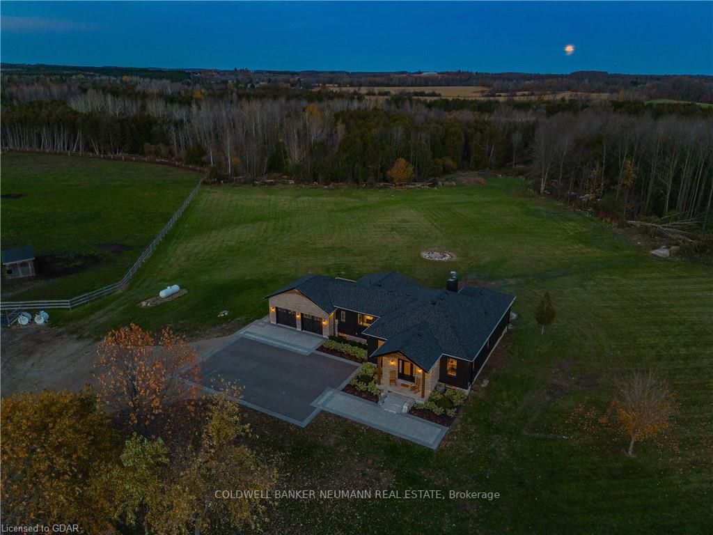 6085 6th Line, #6085