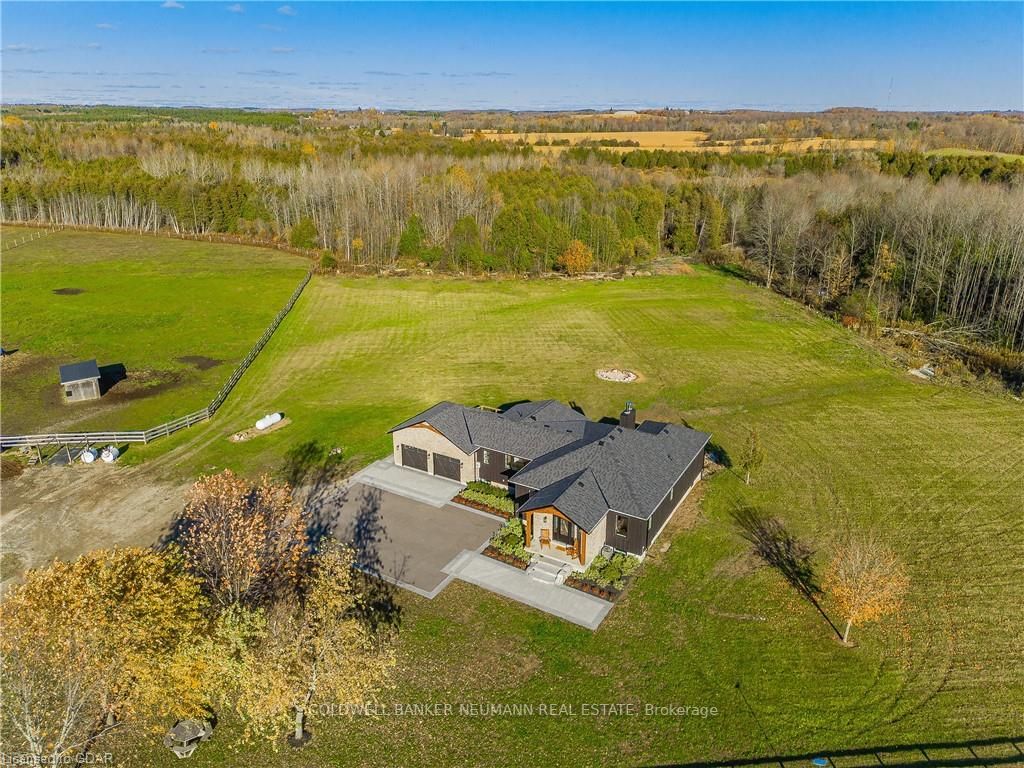 6085 6th Line, #6085