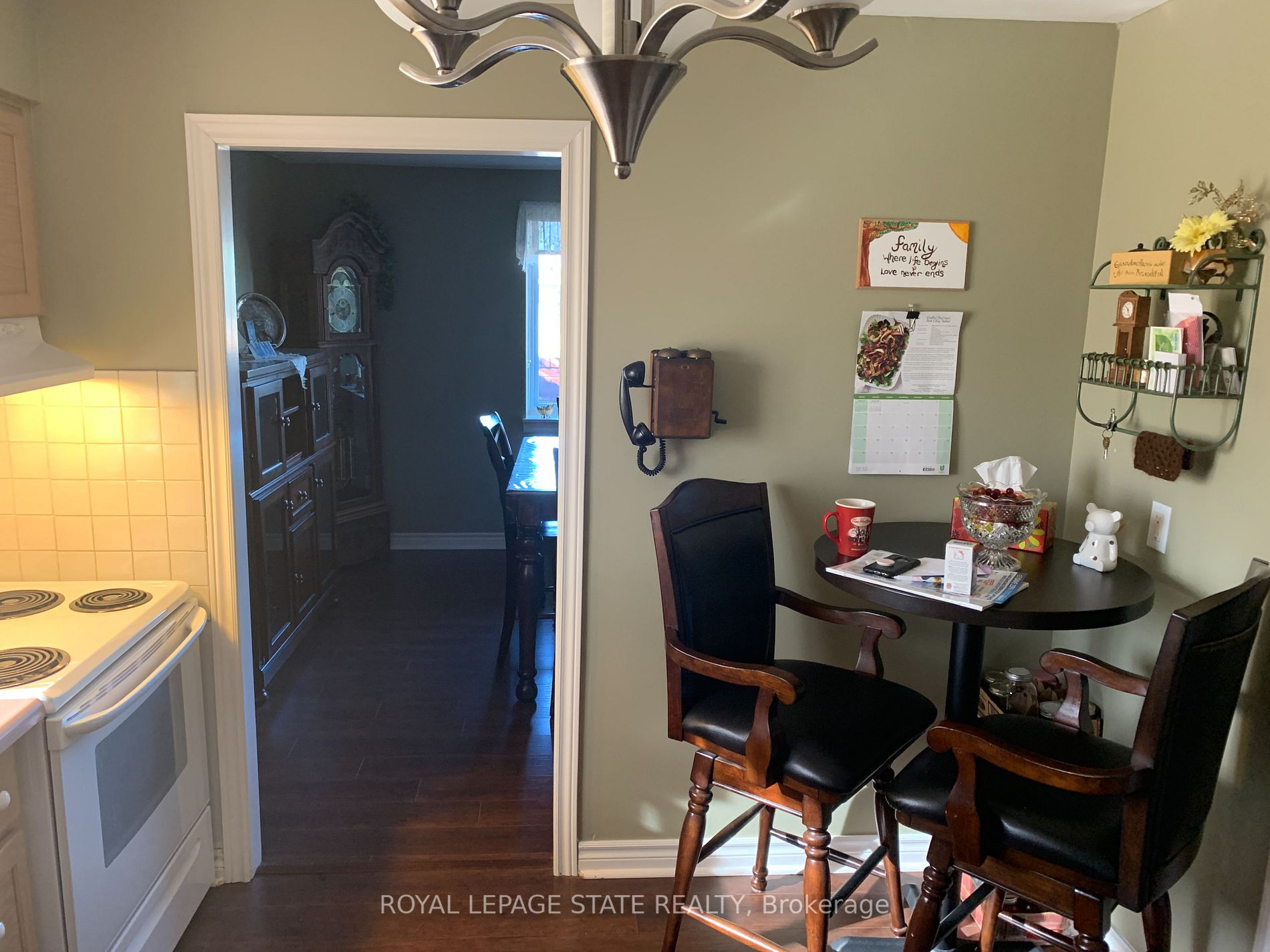386 Highway #8, #202