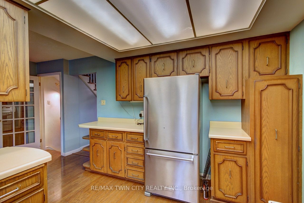 127 Briarcliffe Cres