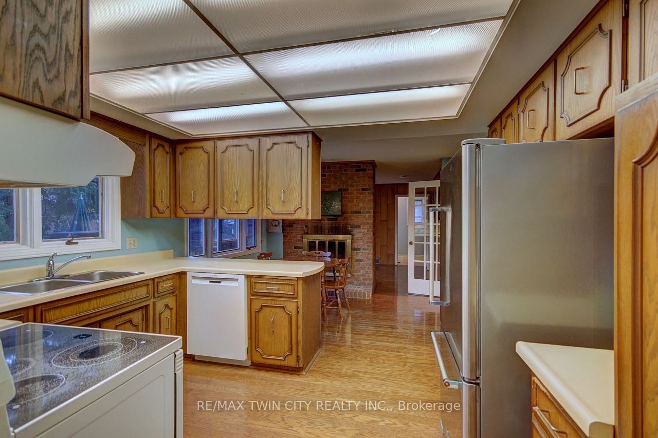 127 Briarcliffe Cres