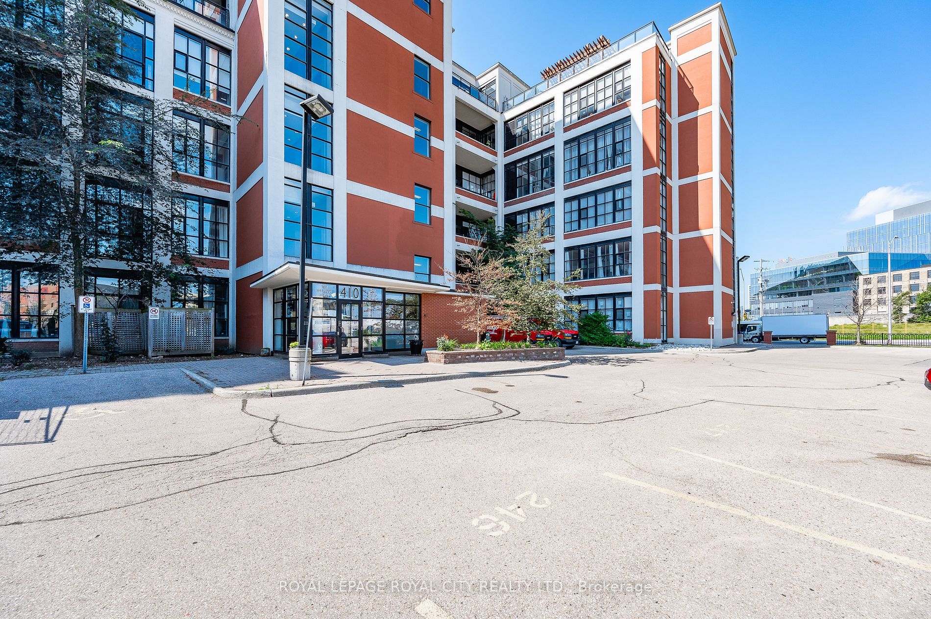 410 King St W, #514