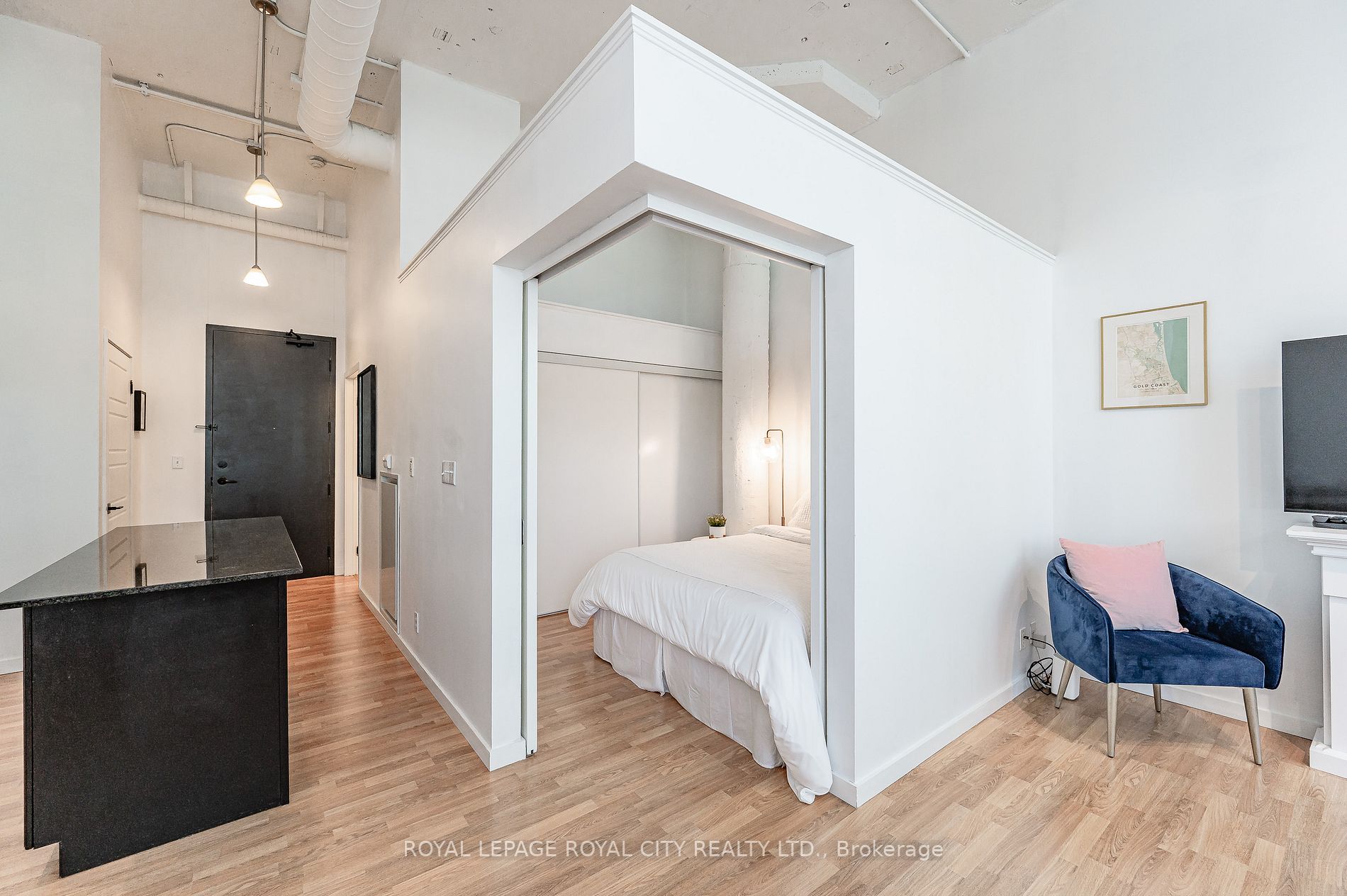 410 King St W, #514