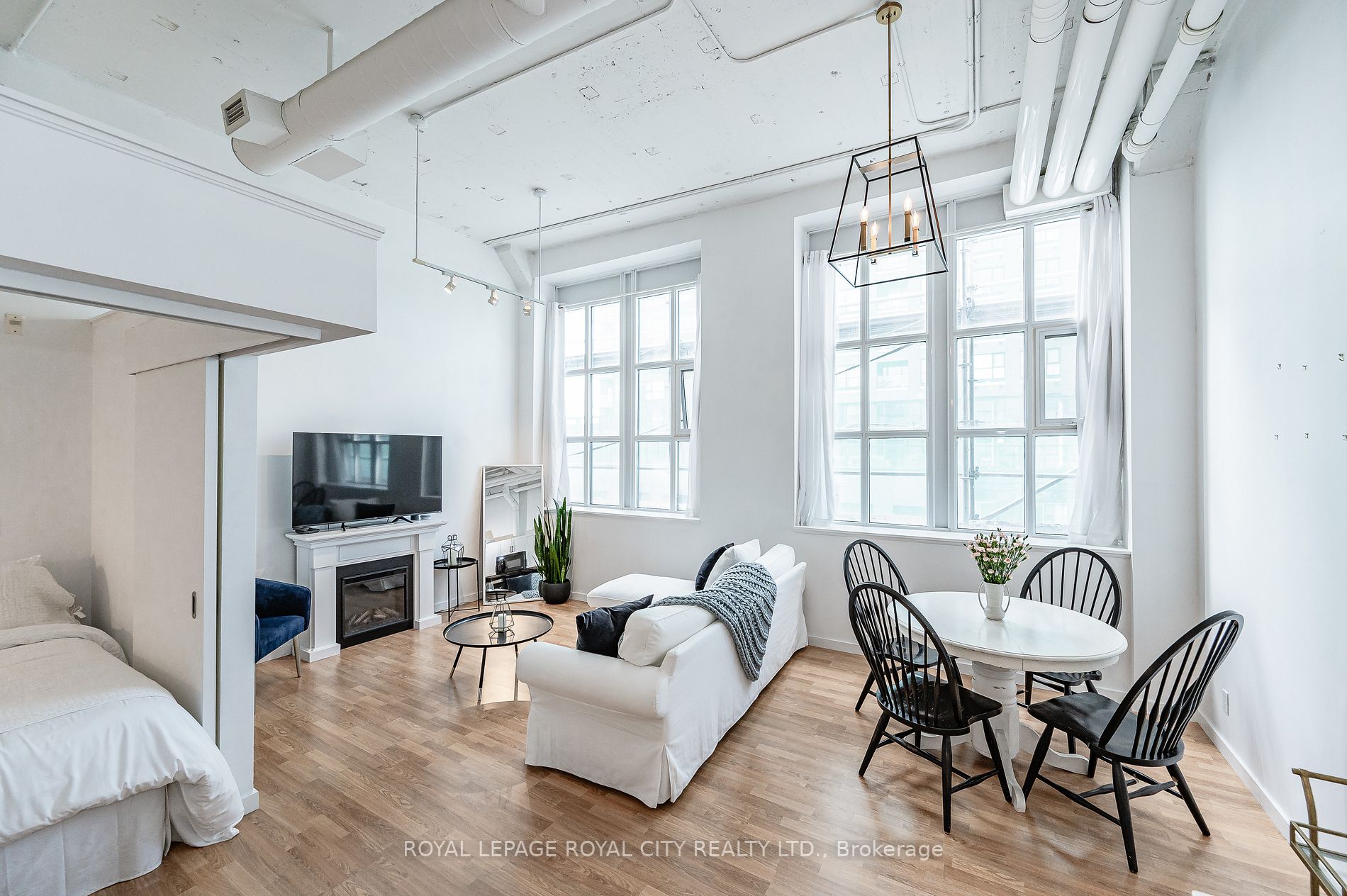 410 King St W, #514