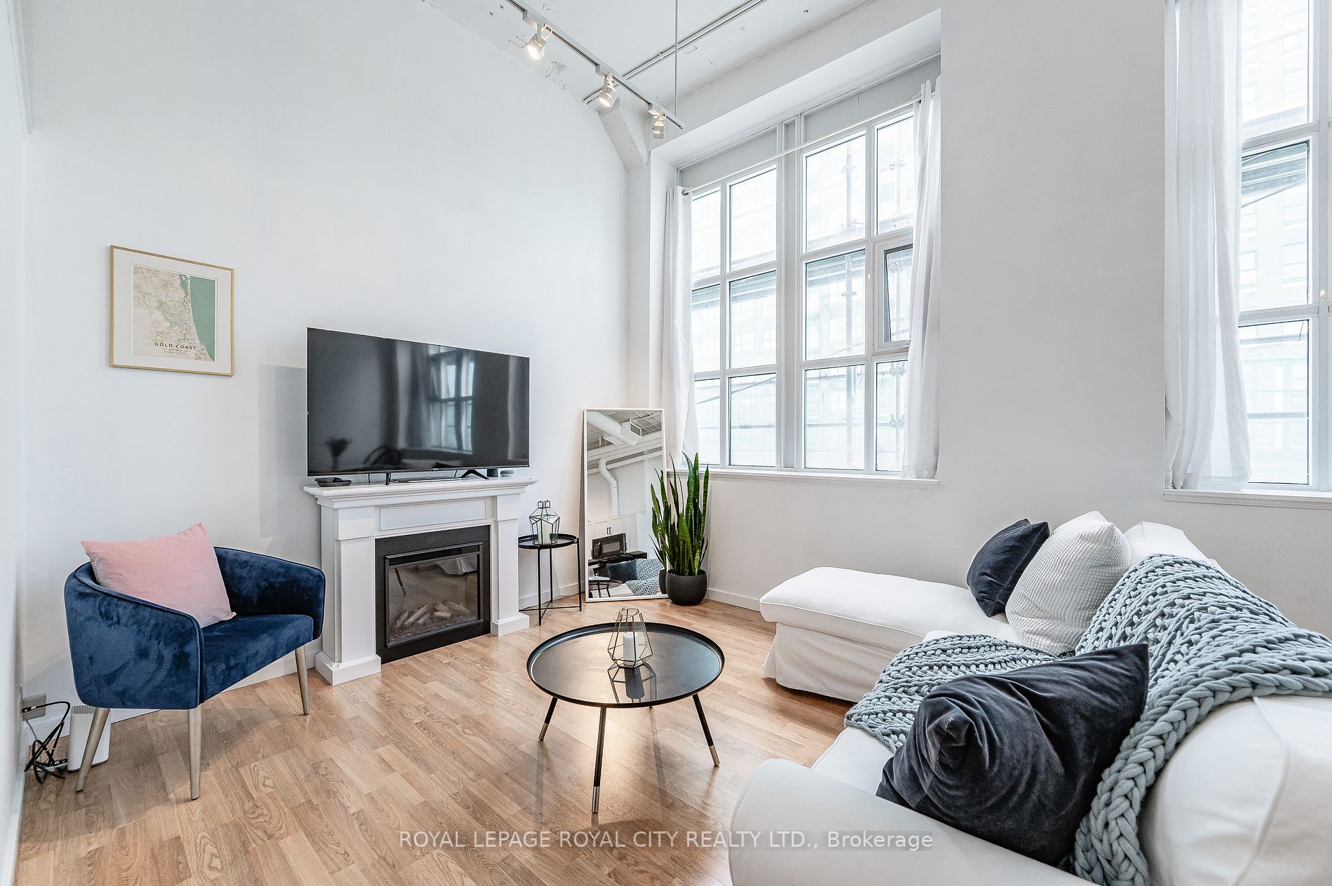 410 King St W, #514