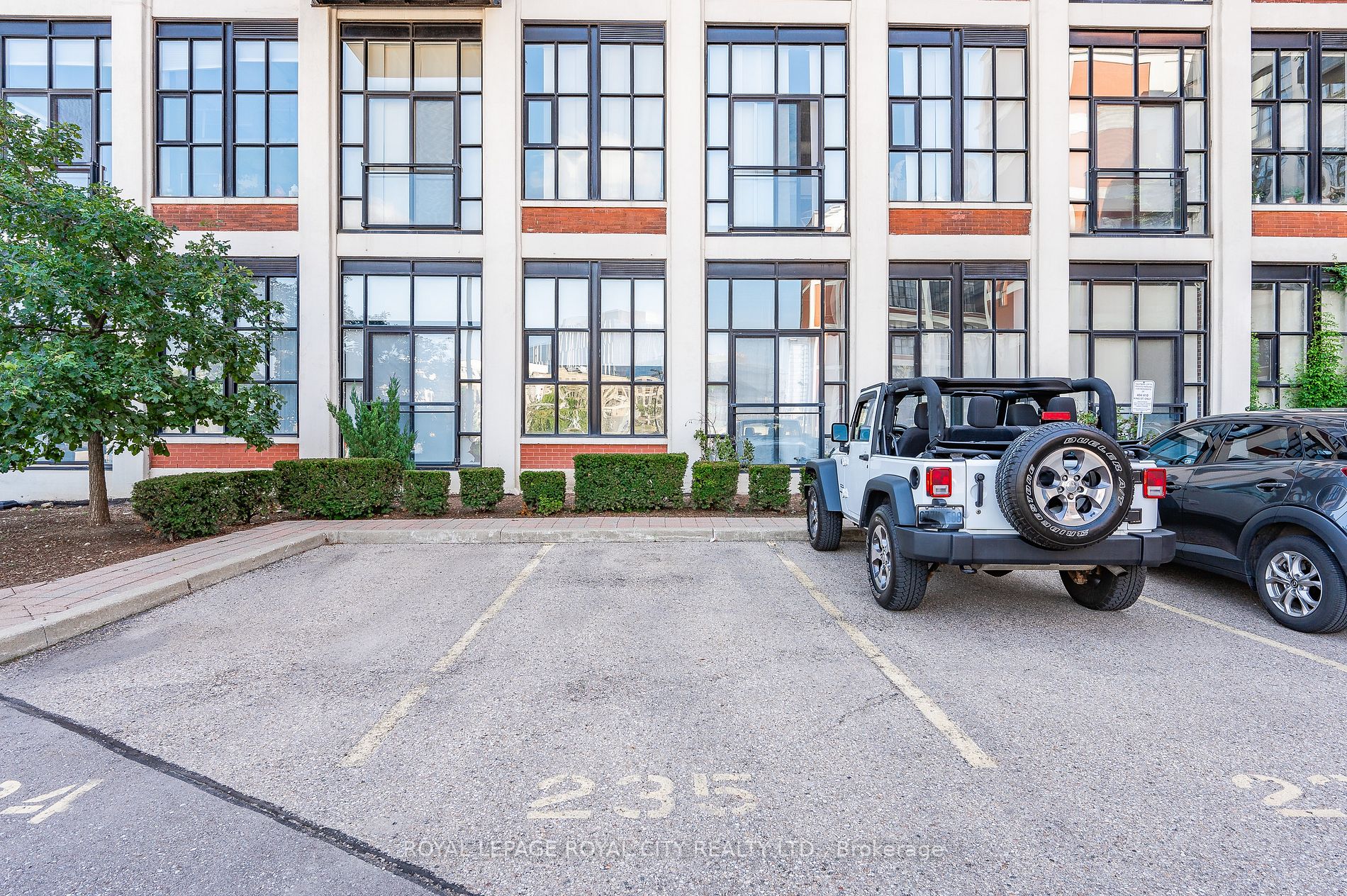 410 King St W, #514