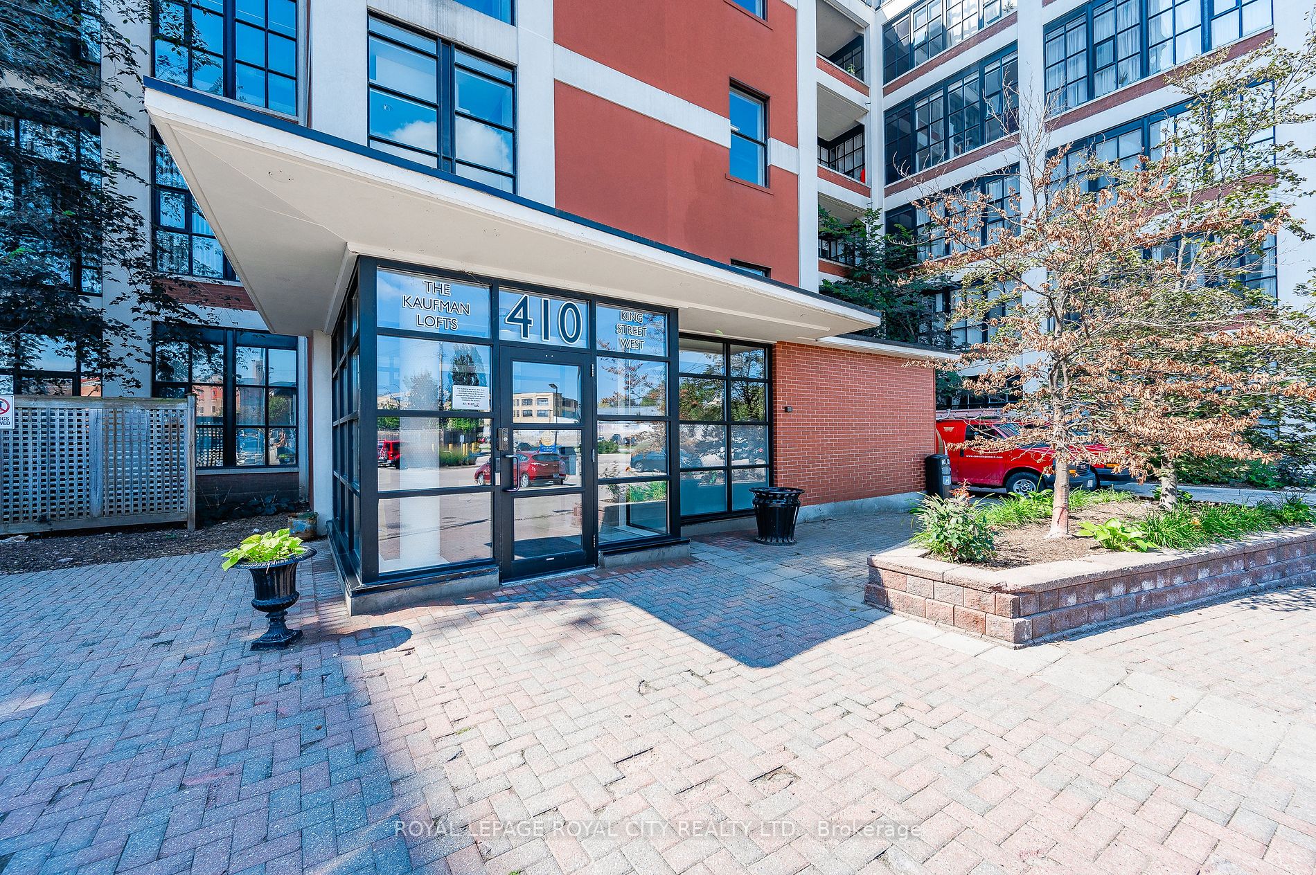 410 King St W, #514