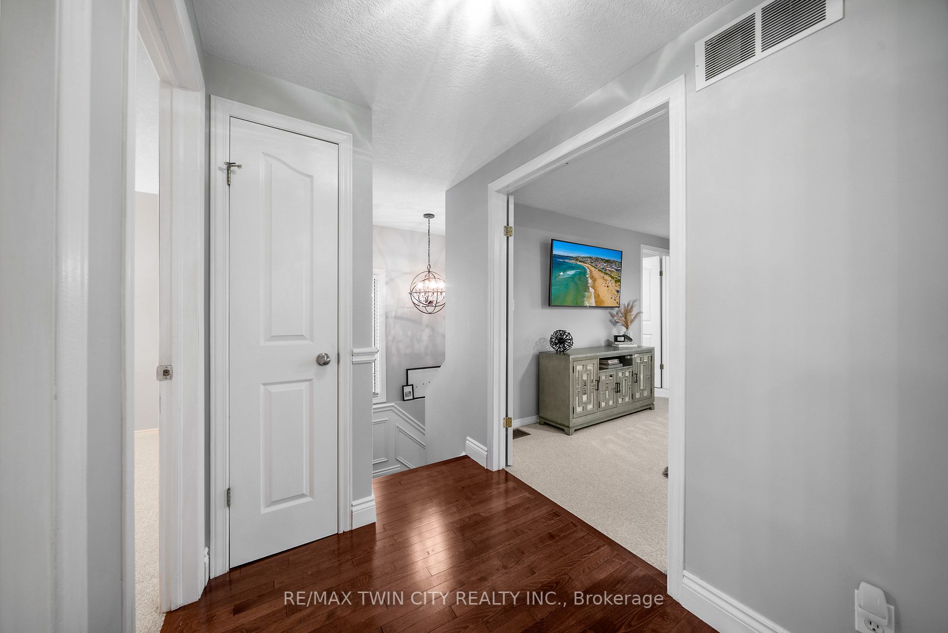 274 Huck Crescent