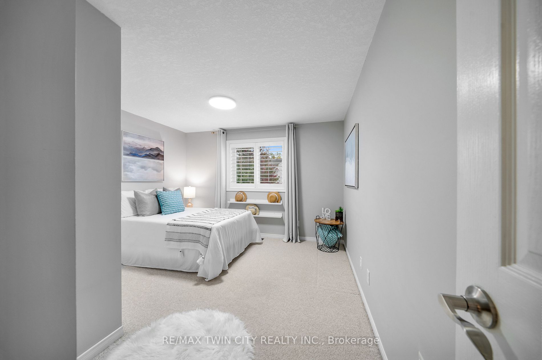 274 Huck Crescent