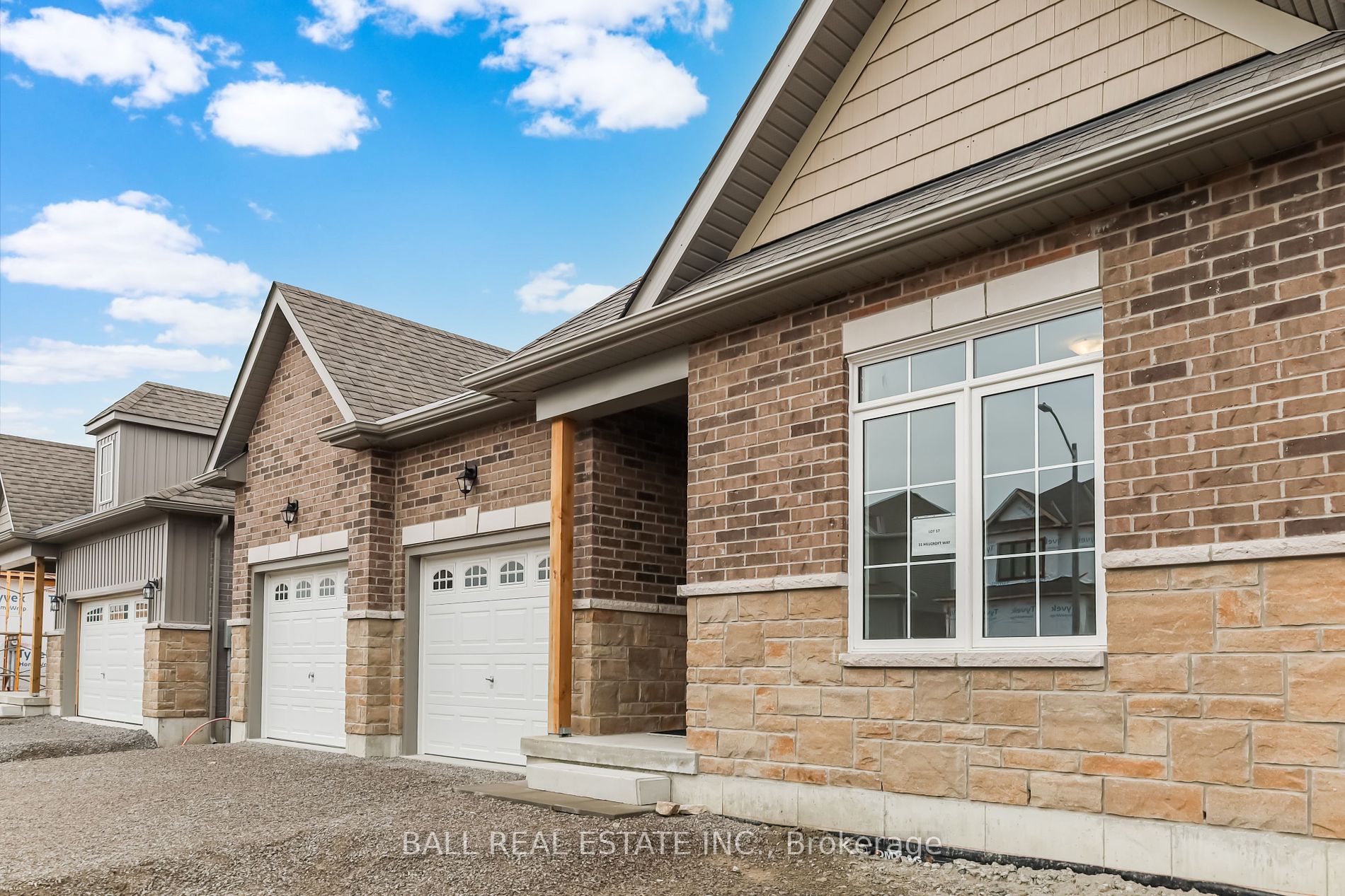 31 Hillcroft Way