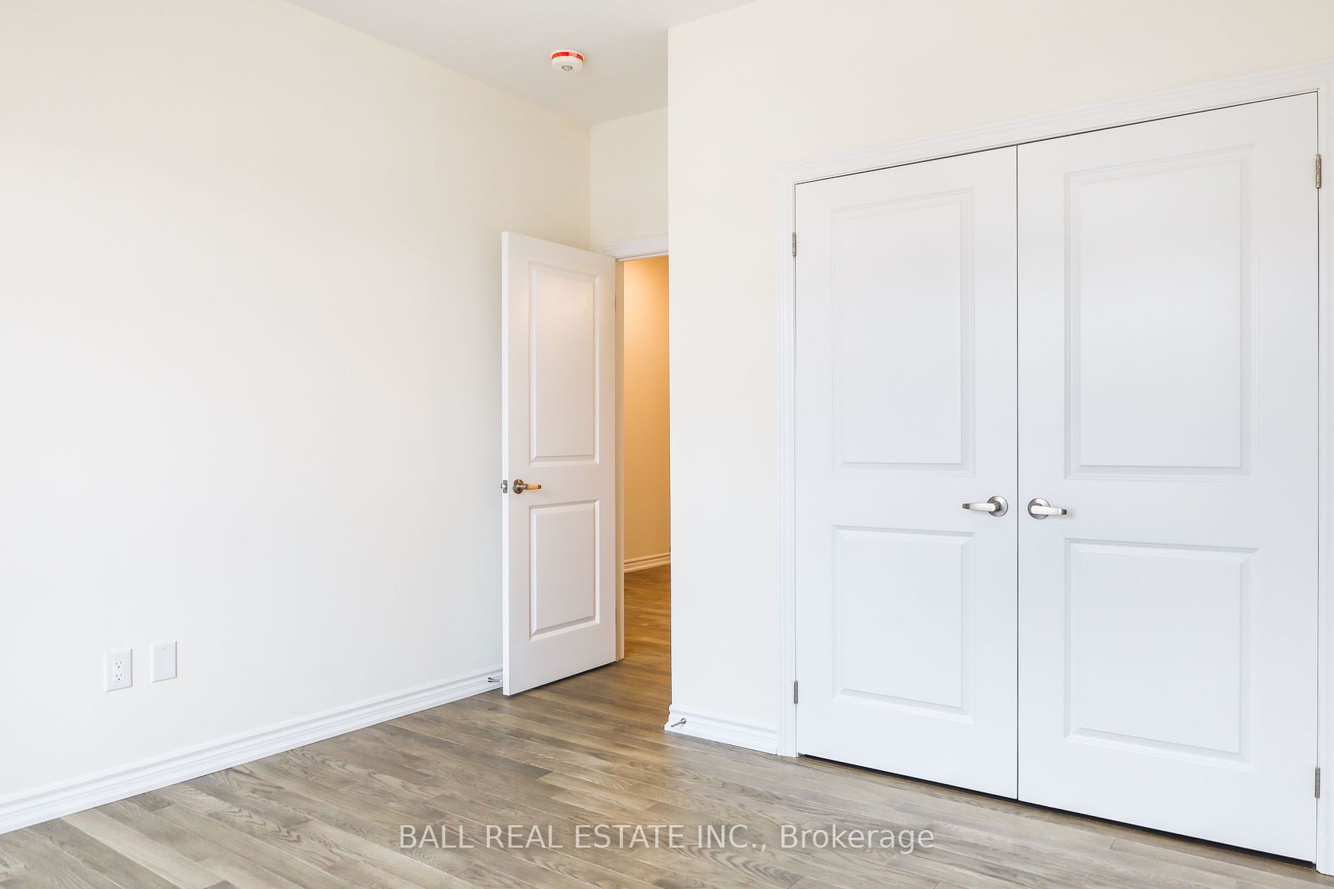 31 Hillcroft Way