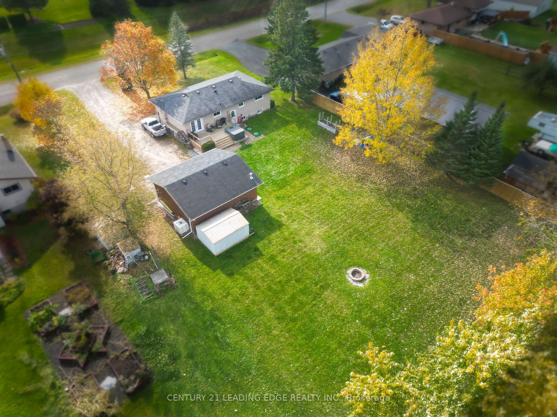 29 Janet Dr