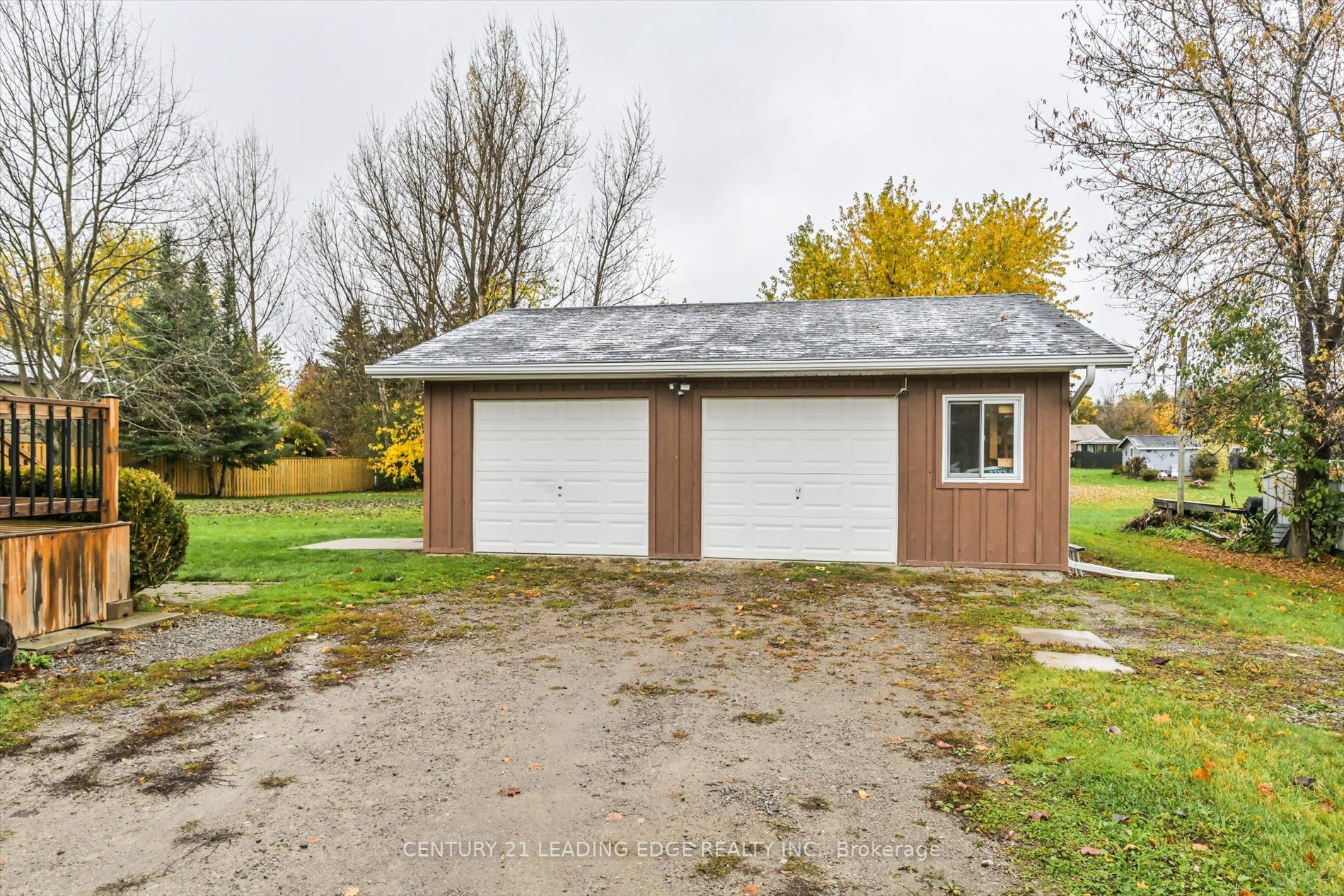 29 Janet Dr