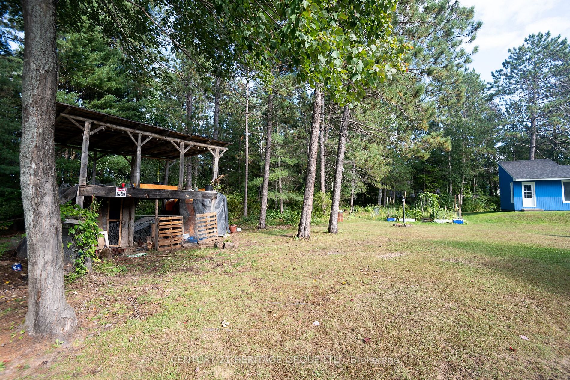 33712 Highway 17 W
