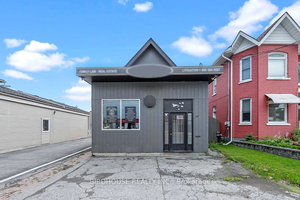60 Lindsay St S