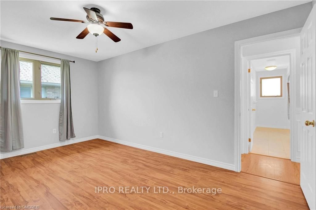 33 Osborn Ave