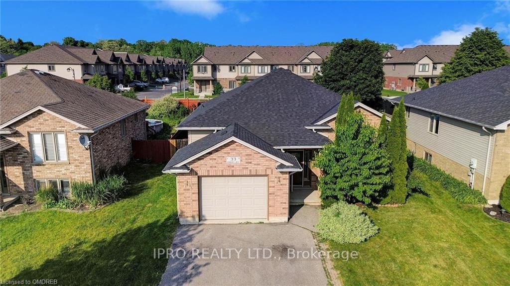 33 Osborn Ave