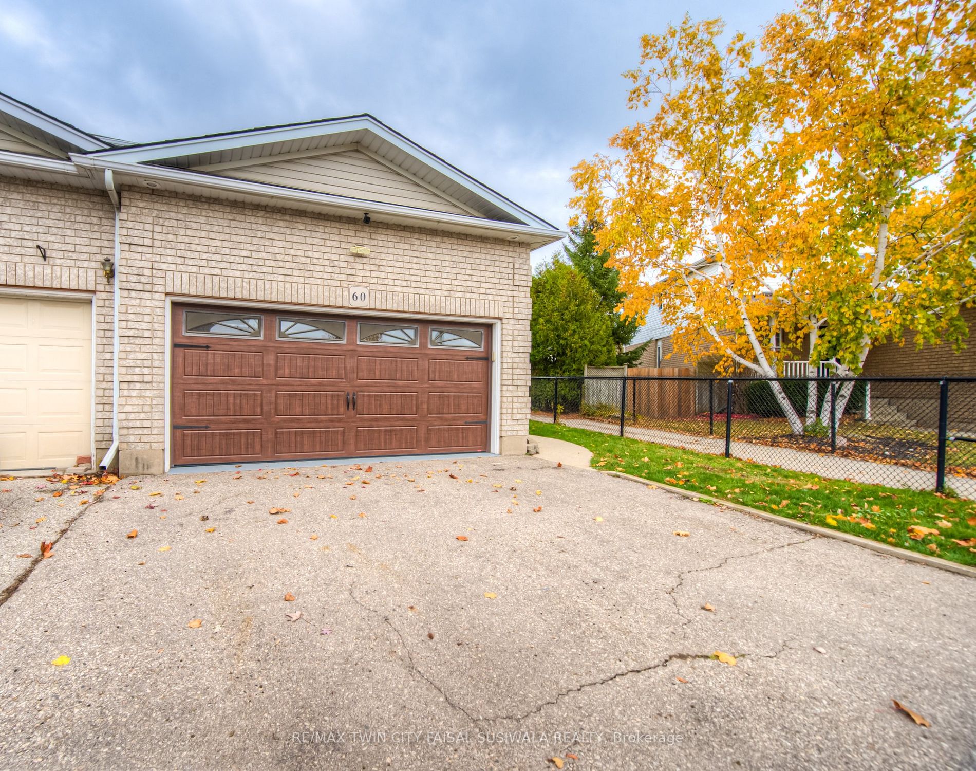 60 Marston Cres