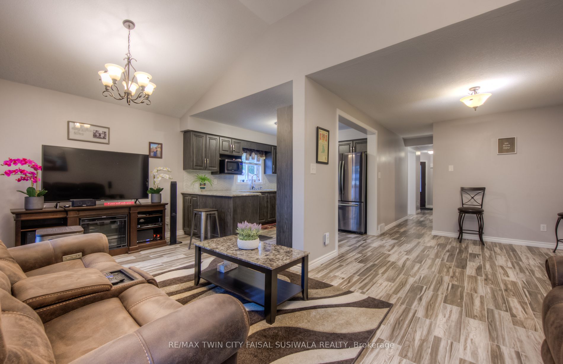60 Marston Cres