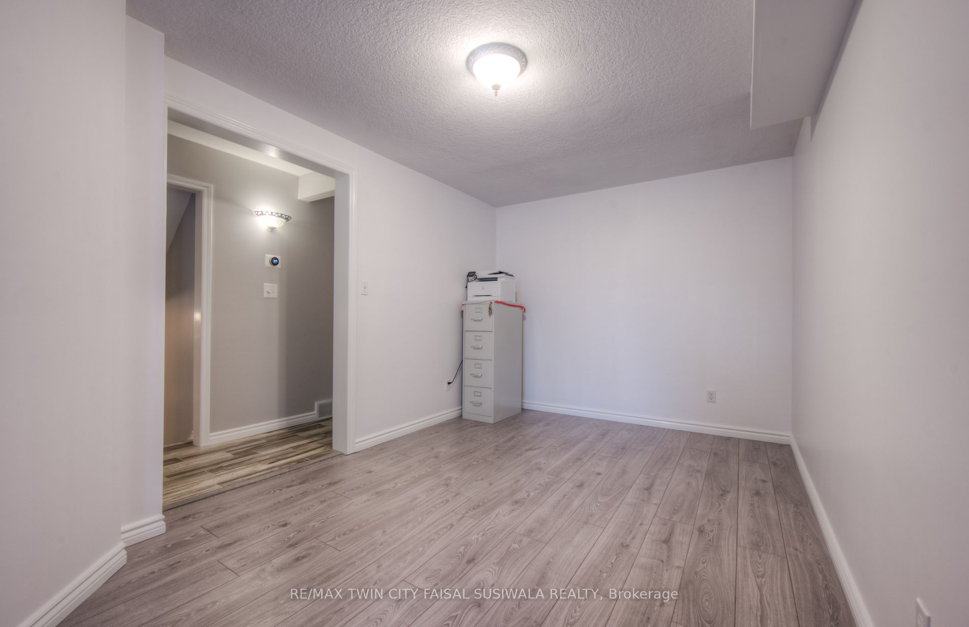 60 Marston Cres