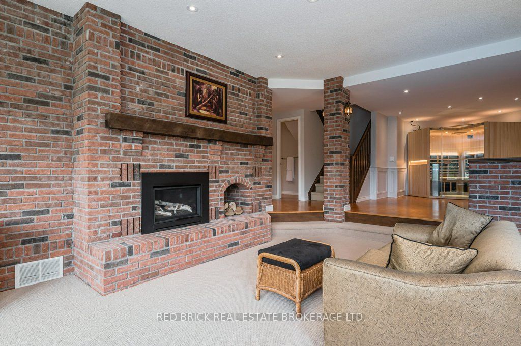 76 Grand Hill Drive
