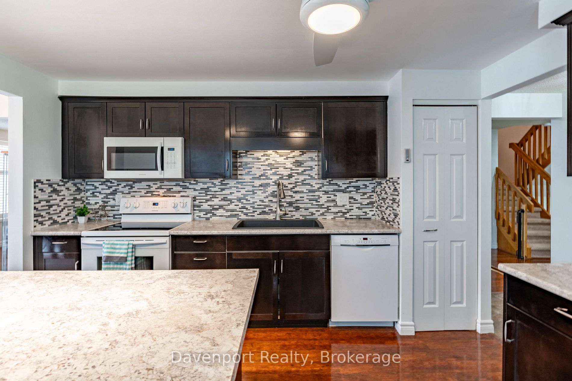 488 Beechwood Dr, #3