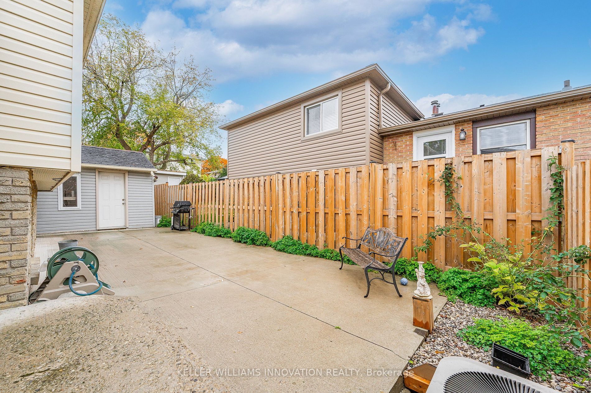 43 Frobisher Crt