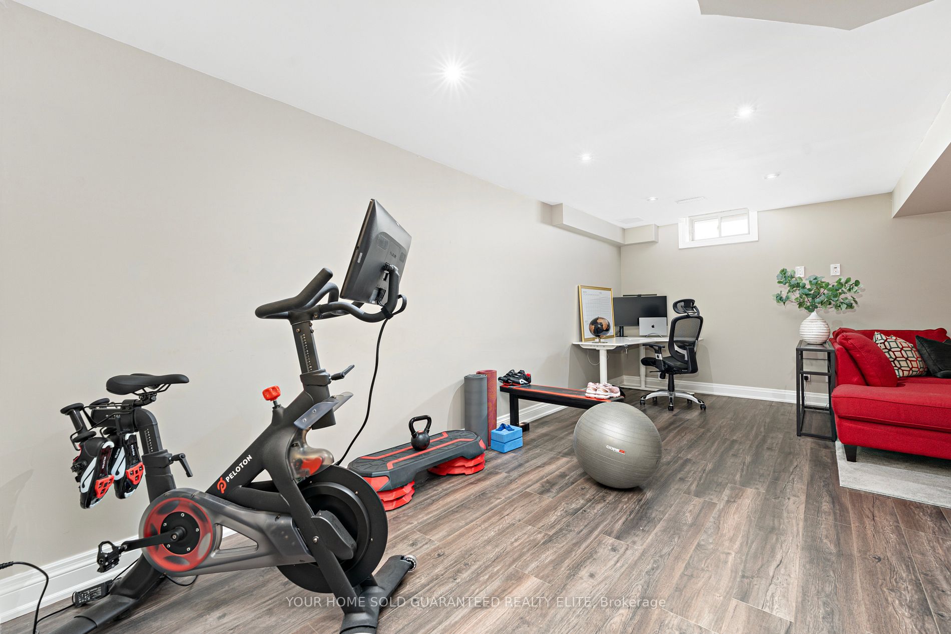 7 Lakelawn Rd, #31