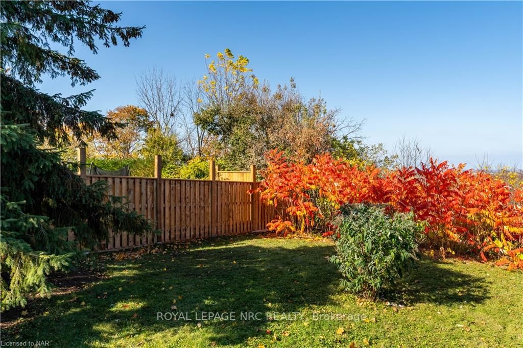 5 Alden Crt