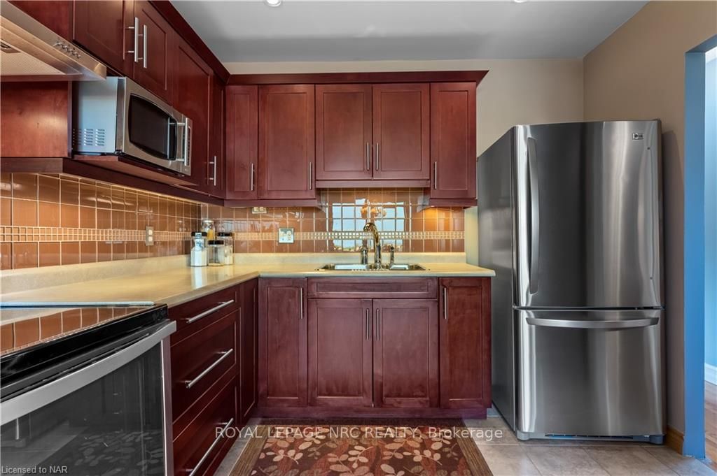 5 Alden Crt