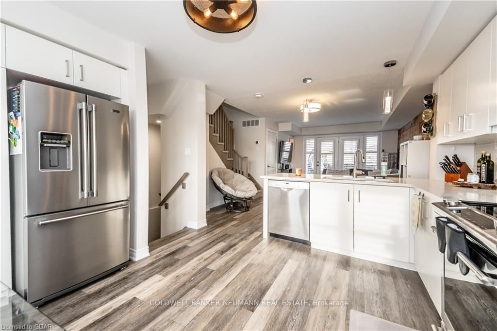 186 Law Dr, #34