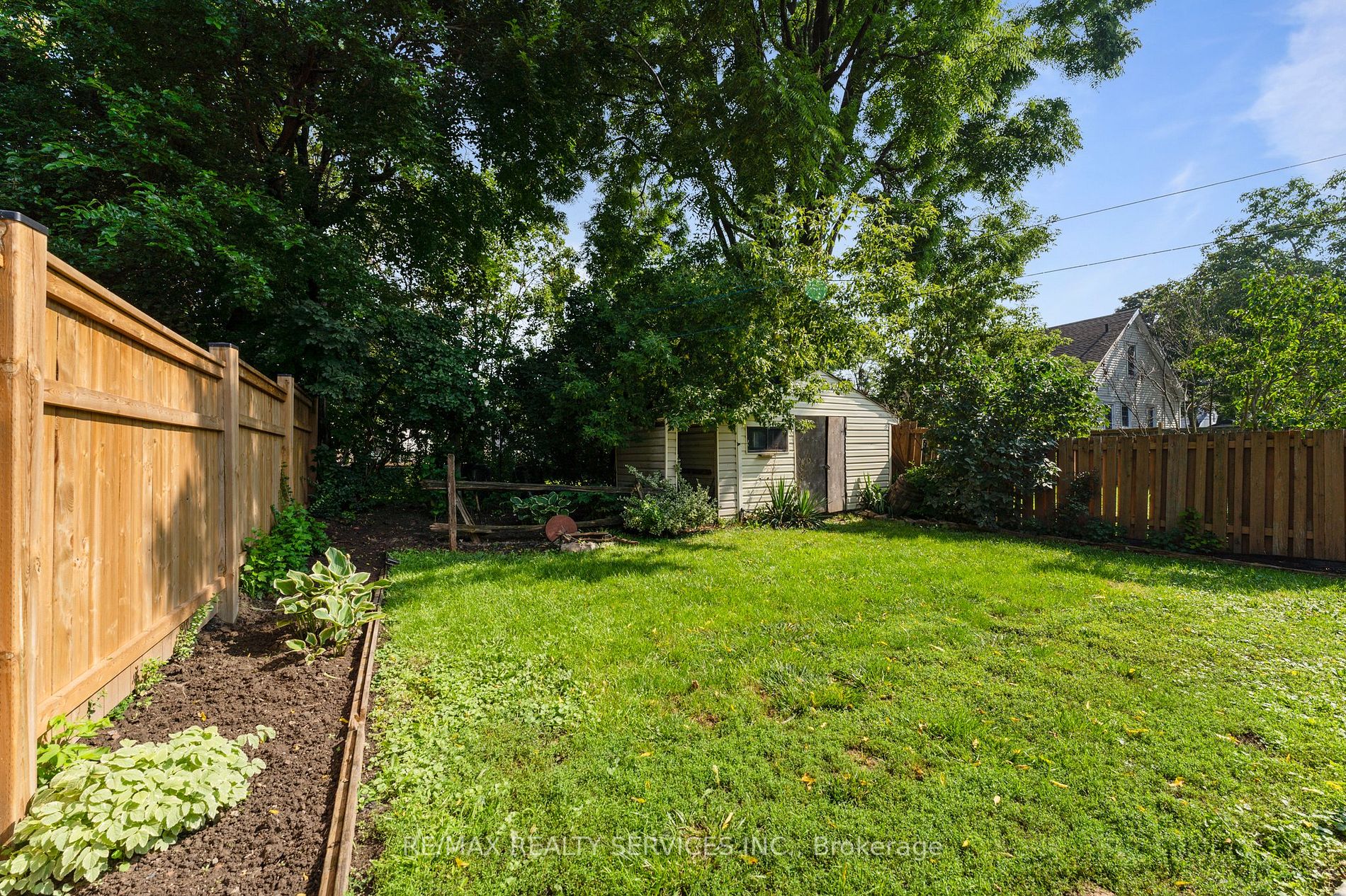 11 Herrick Ave