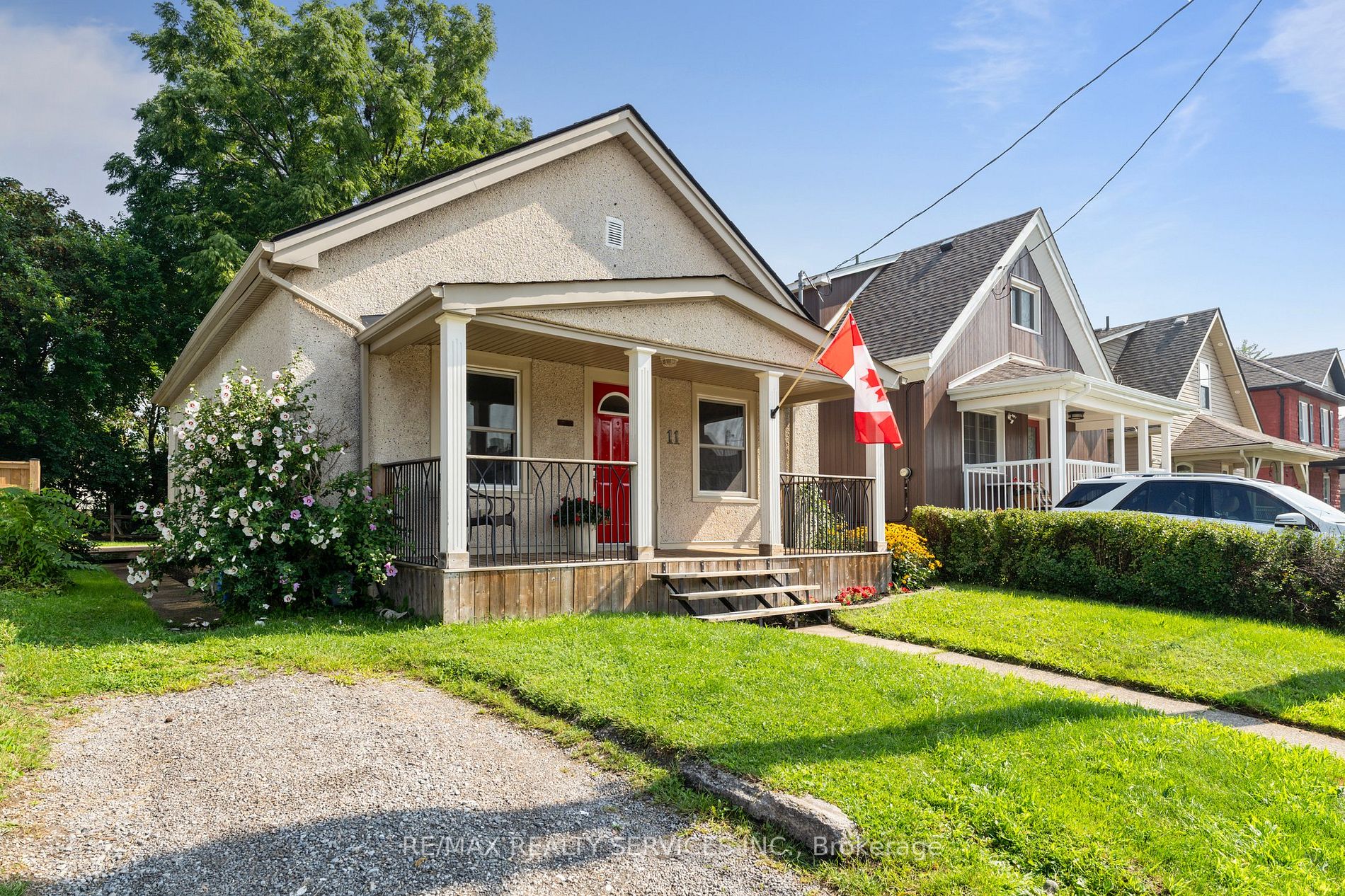 11 Herrick Ave