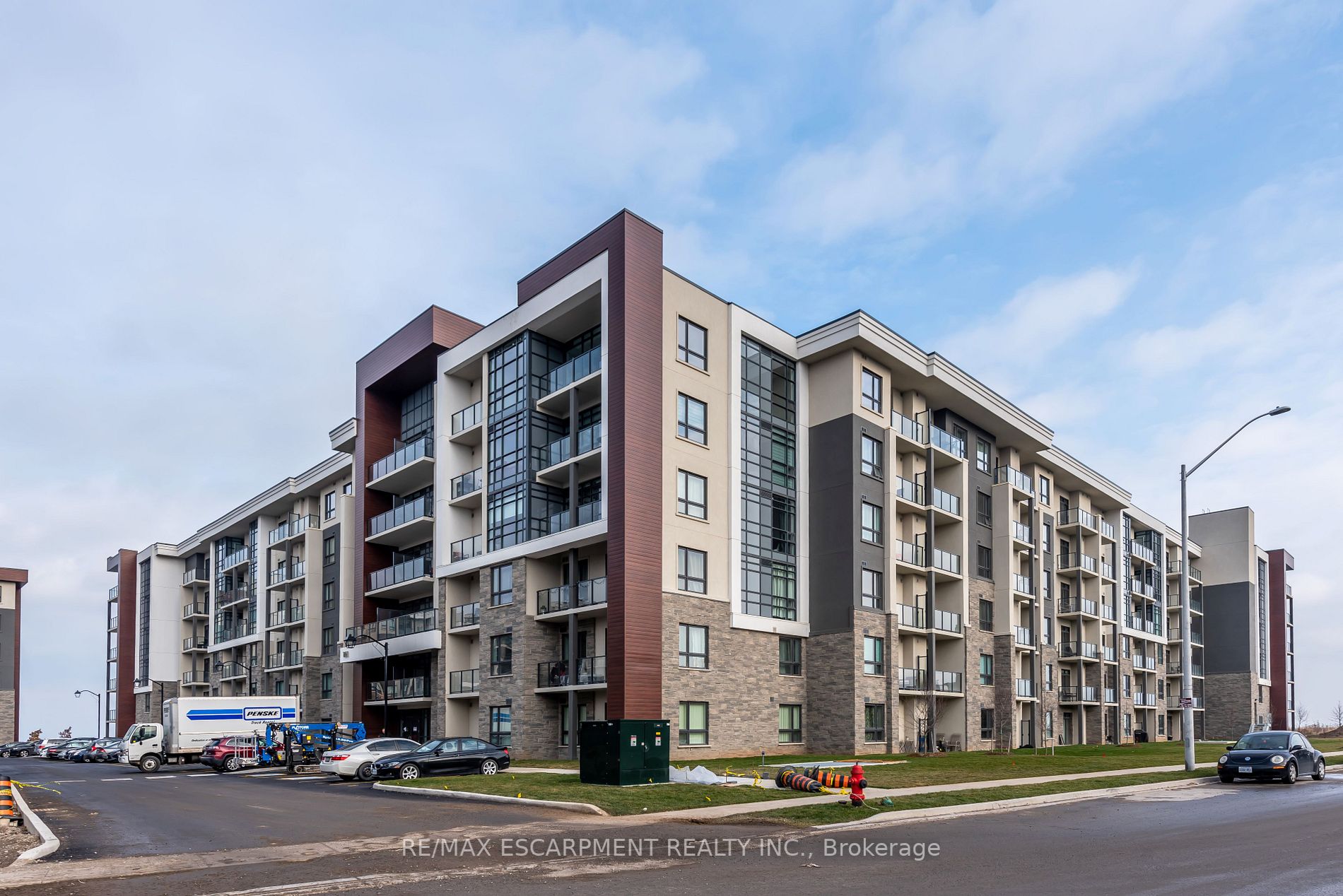 101 Shoreview Pl, #620