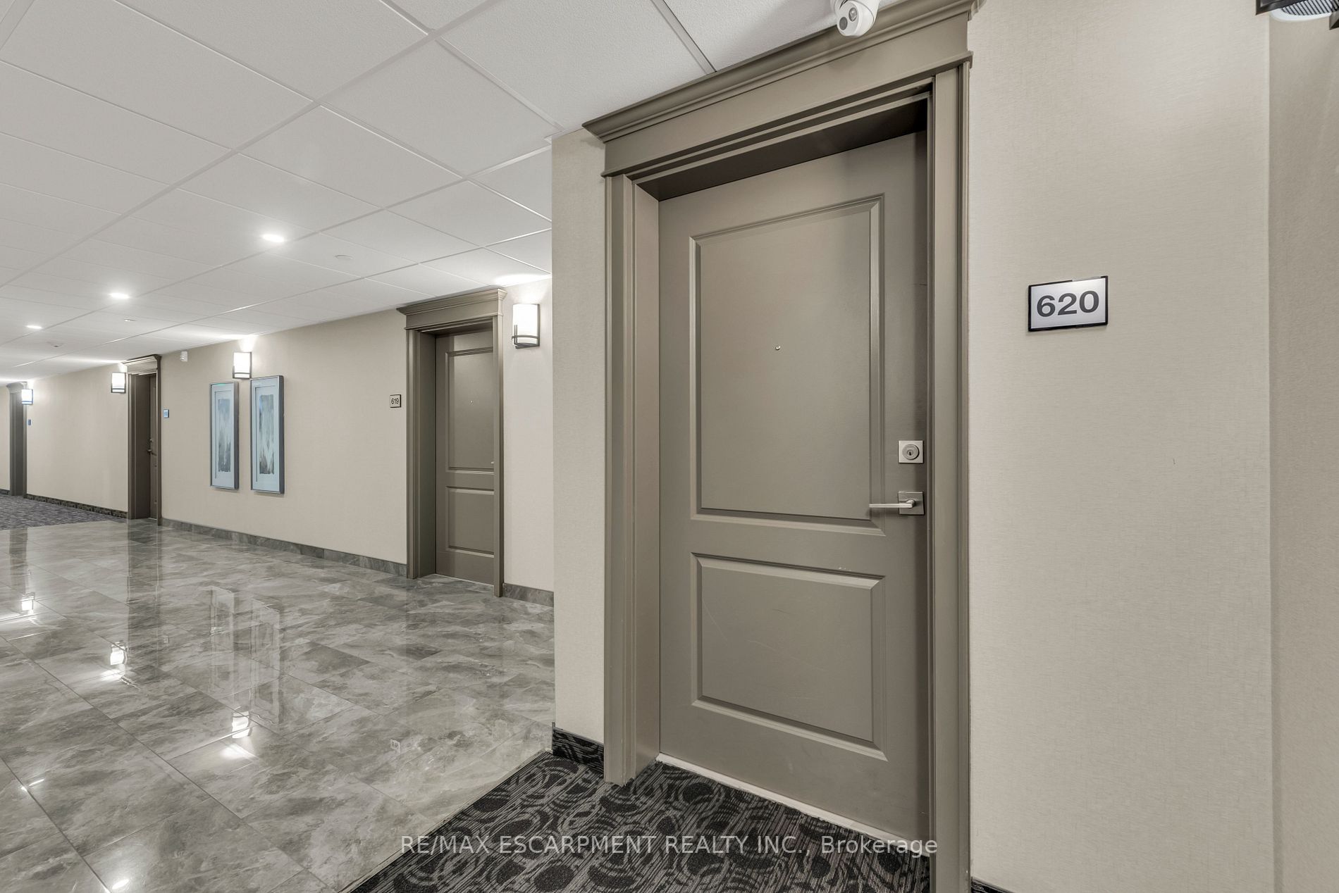 101 Shoreview Pl, #620