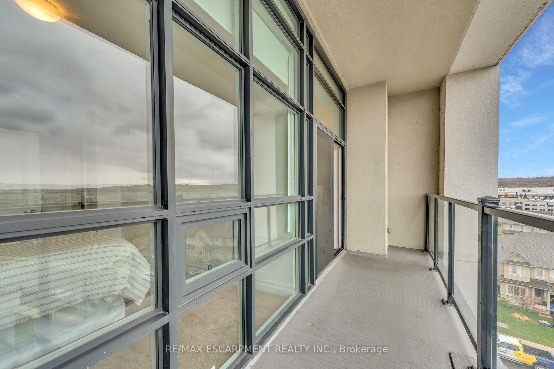 101 Shoreview Pl, #620