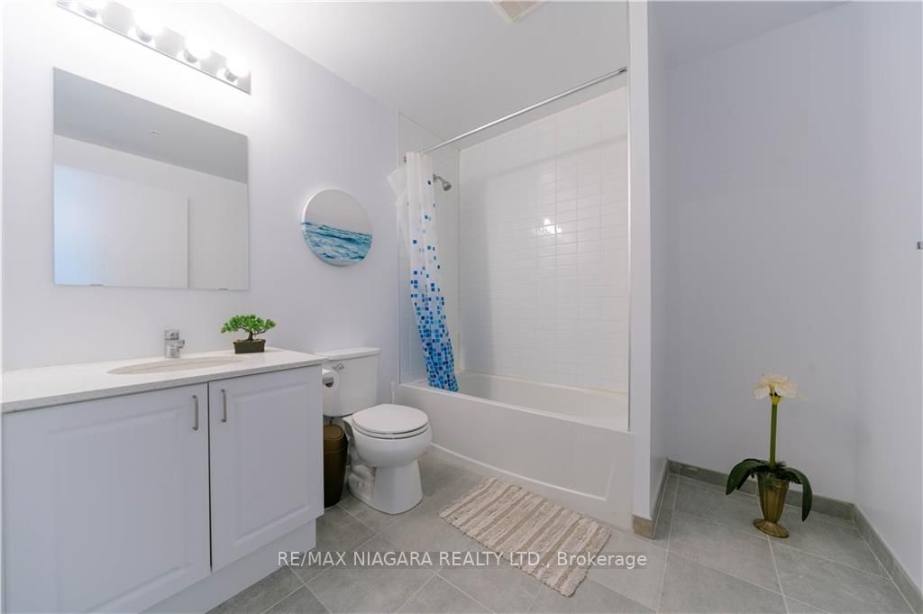 7711 Green Vista Gate, #720