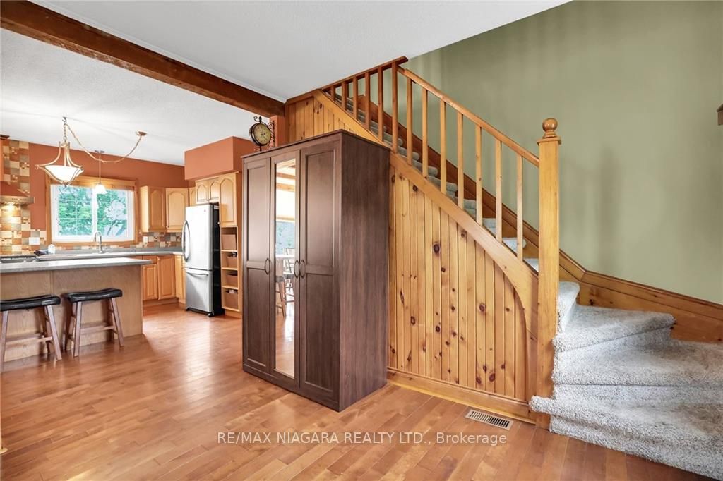 5 Wilholme Dr