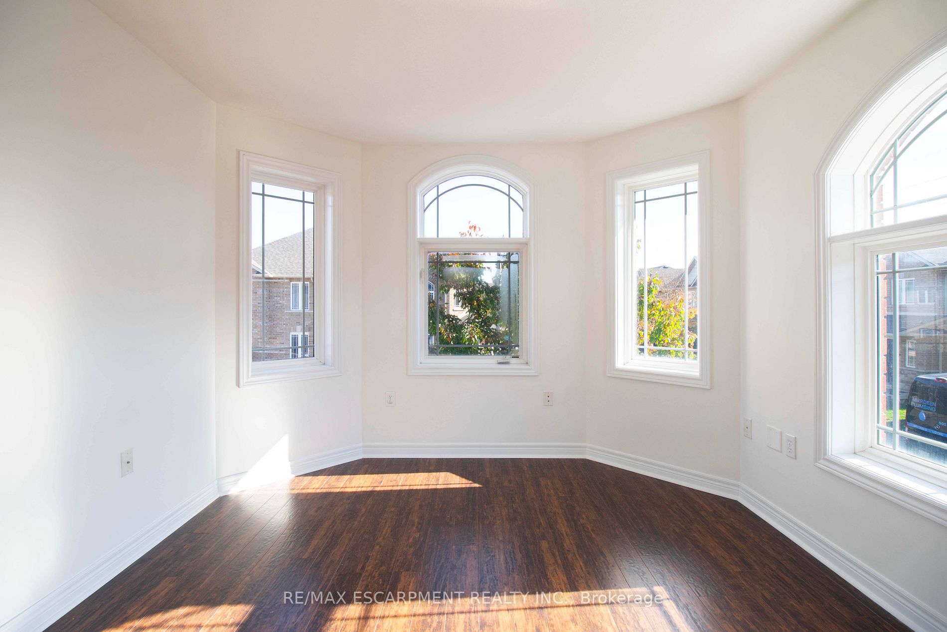 56 Geranium Ave
