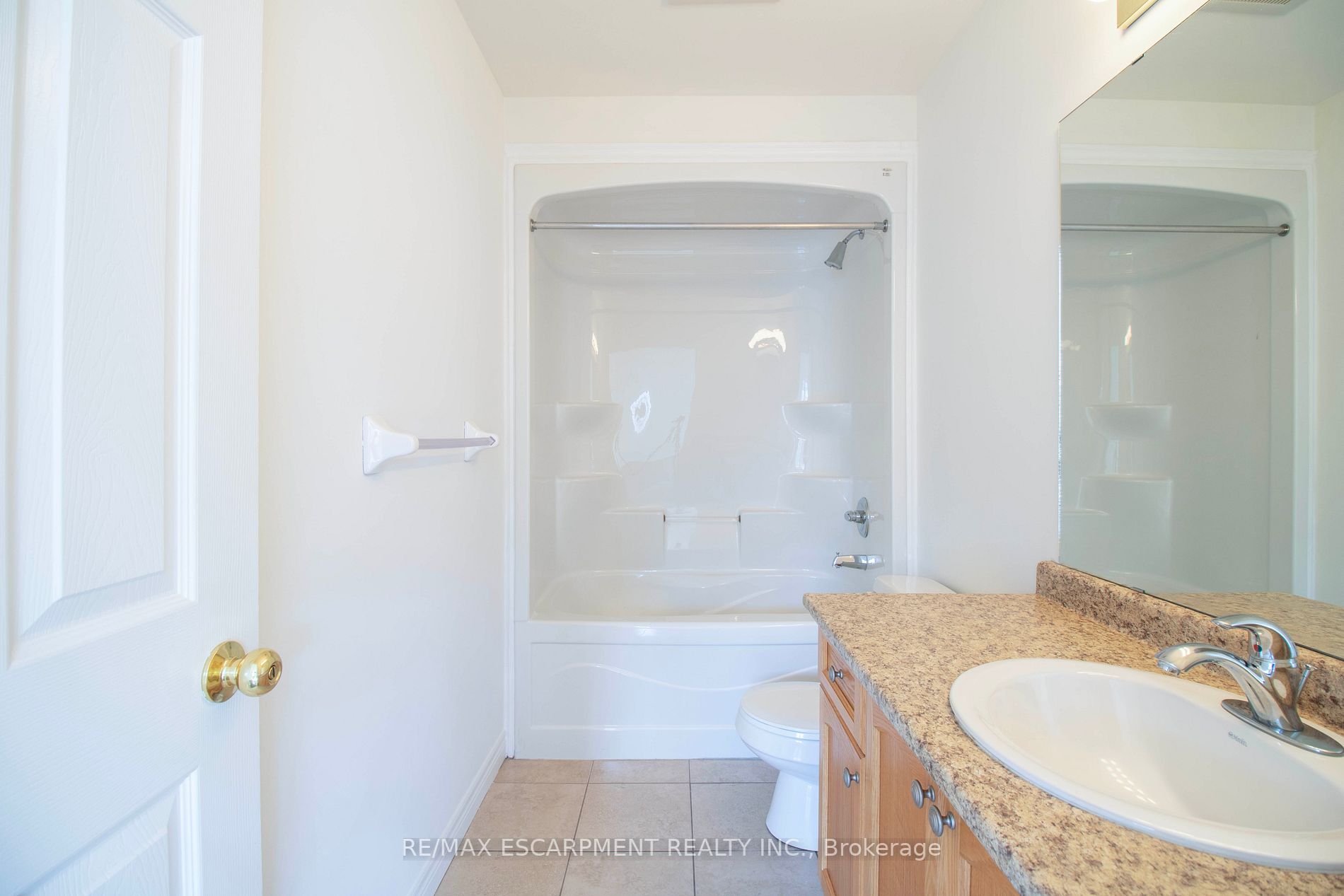 56 Geranium Ave