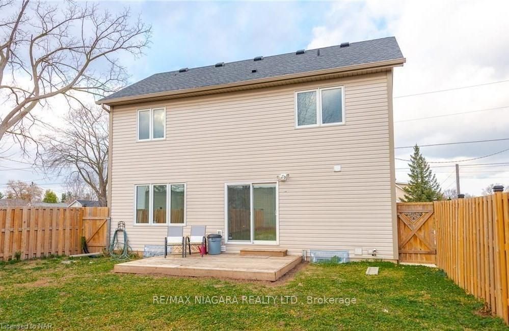6464 Bellevue St