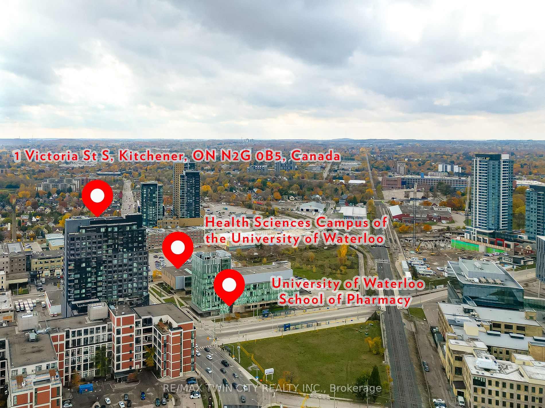 1 Victoria St S, #1806