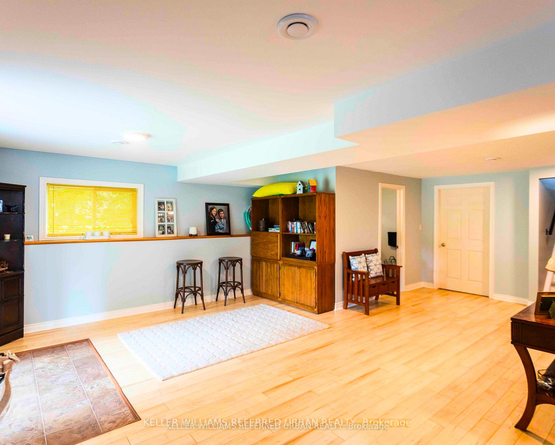 26 Elgin St S