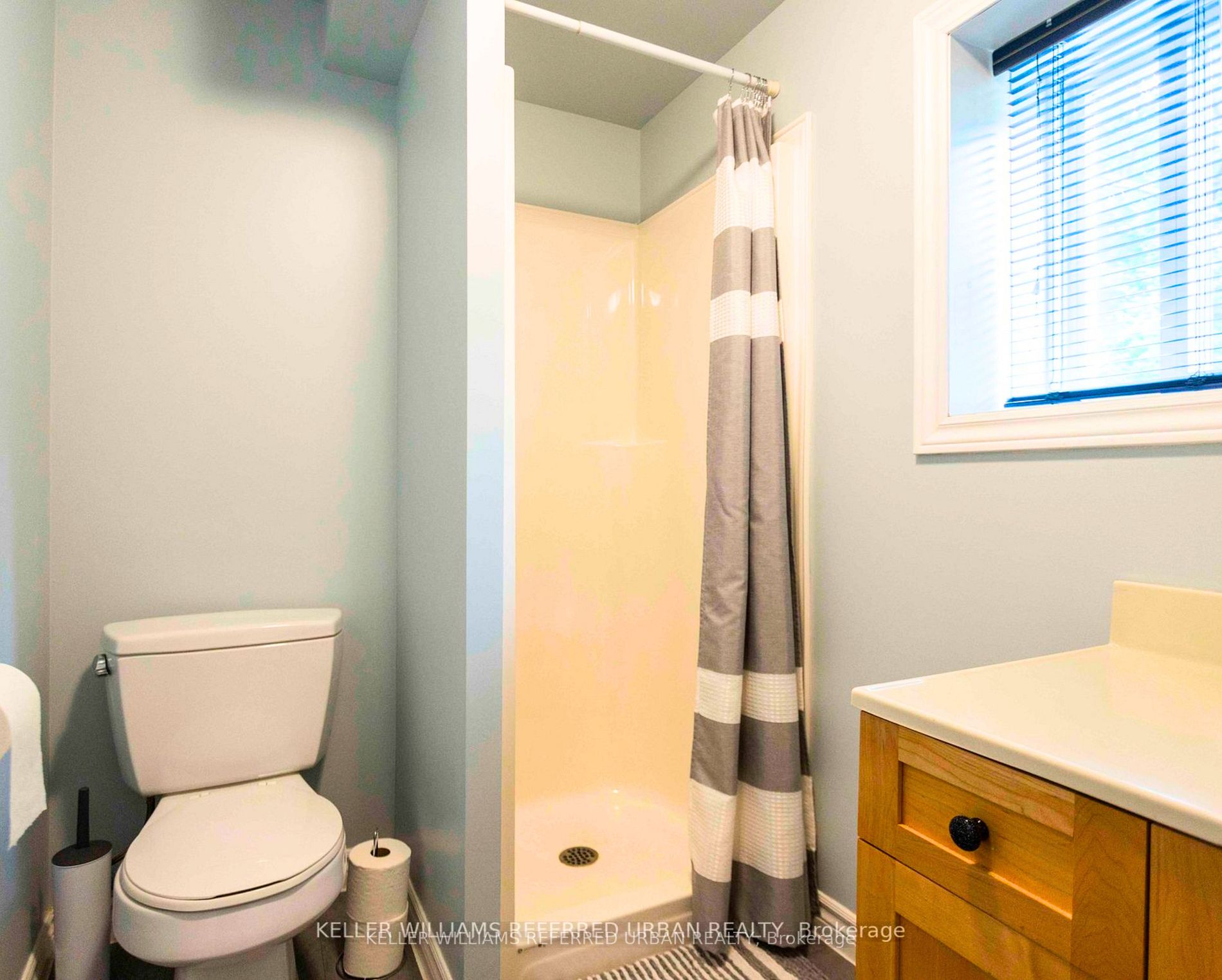 26 Elgin St S