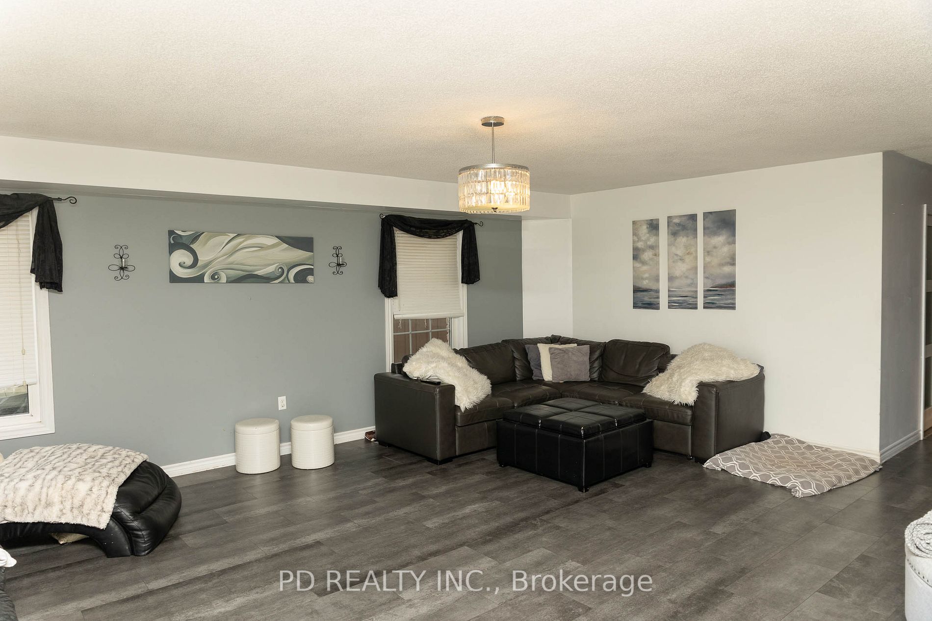 58 Truax St