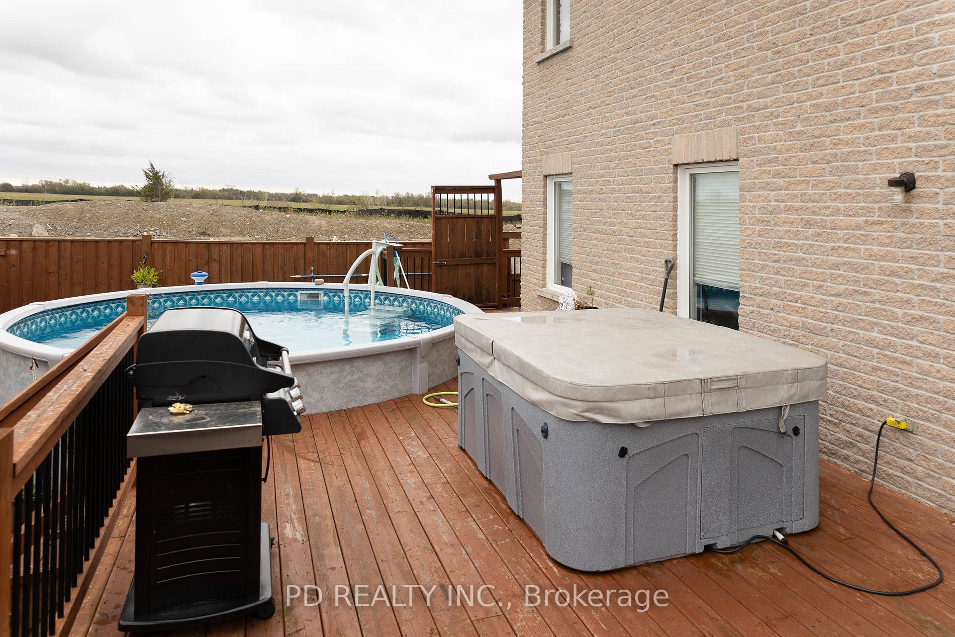 58 Truax St