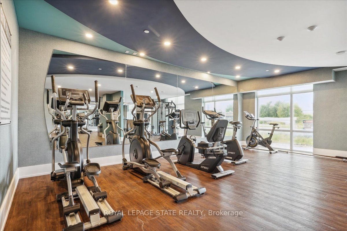 460 Dundas St E, #815