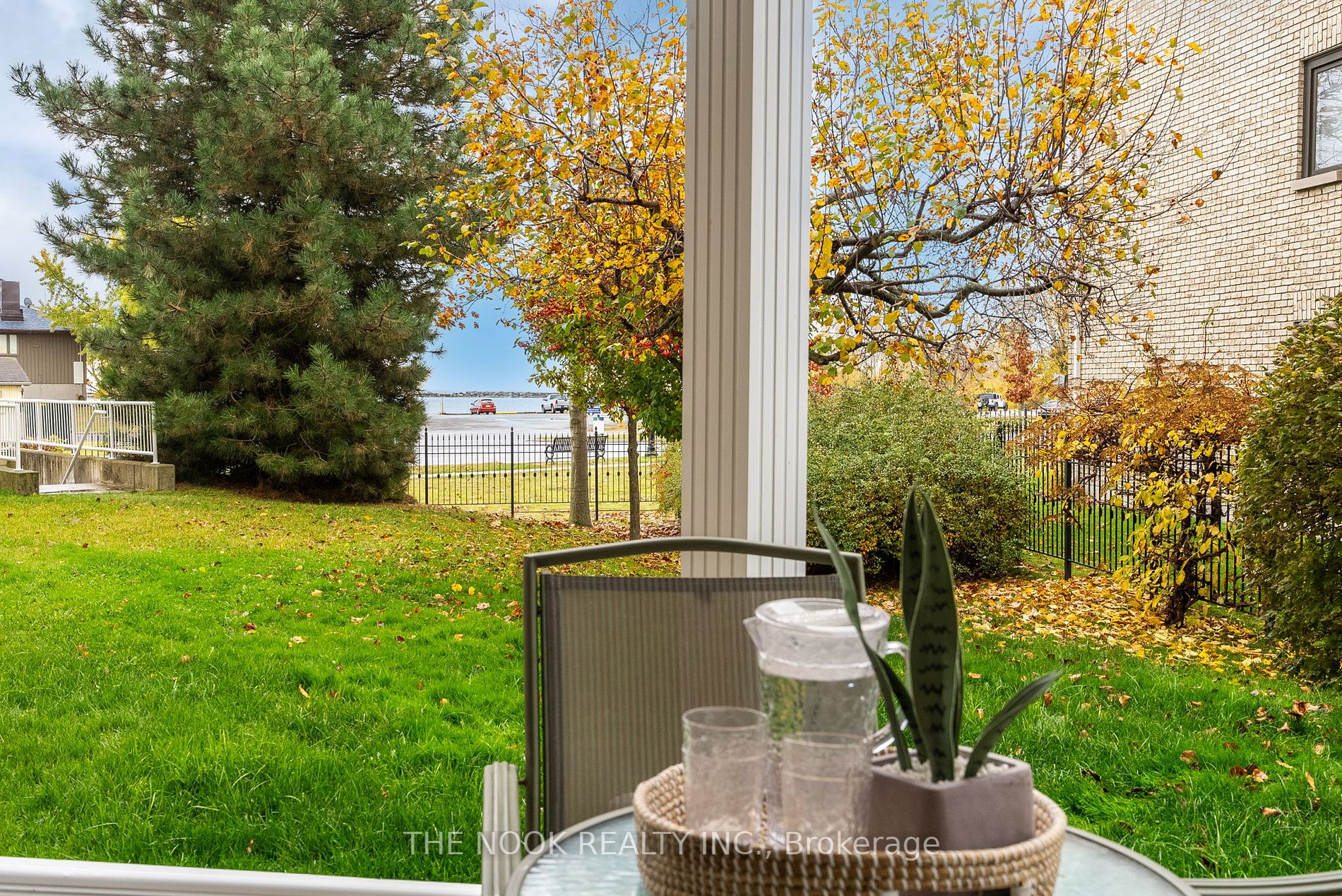 125 Third St, #106